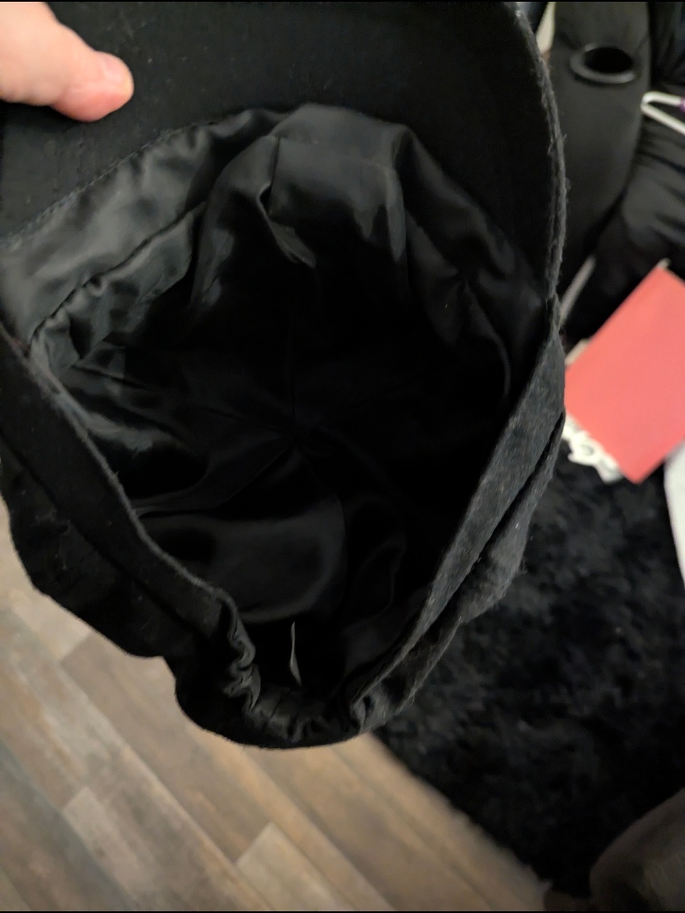 Black Newsboy Cap with Side Buckle - Picture 6 of 6